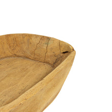 Cargar imagen en el visor de la Galería, Batea de madera de sabino tallada a mano ca. 1950 encontrada en Jalisco.
