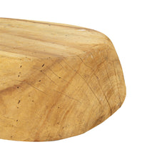 Cargar imagen en el visor de la Galería, Batea de madera de sabino tallada a mano ca. 1950 encontrada en Jalisco.
