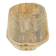 Cargar imagen en el visor de la Galería, Batea de sabino encontrada en el occidente de México, circa 1890.

