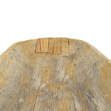 Cargar imagen en el visor de la Galería, Batea de sabino encontrada en el occidente de México, circa 1890.
