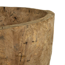 Cargar imagen en el visor de la Galería, Hermoso mortero de café hecho de madera, principios del siglo XX.
