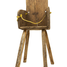 Cargar imagen en el visor de la Galería, Banco de madera de pino hecho a mano, circa1890.
