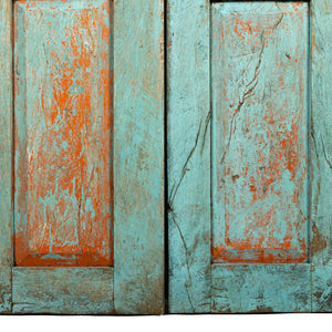 Par de puertas de madera de mezquite de mediados del S XIX encontradas en Zacatecas.