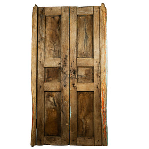 Par de puertas de madera de mezquite de mediados del S XIX encontradas en Zacatecas.