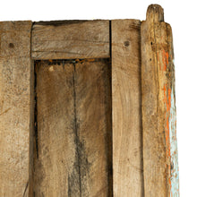 Cargar imagen en el visor de la Galería, Par de puertas de madera de mezquite de mediados del S XIX encontradas en Zacatecas.
