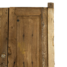 Cargar imagen en el visor de la Galería, Hermosa puerta de madera de mezquite del siglo XIX de Jalisco.
