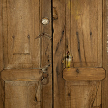 Cargar imagen en el visor de la Galería, Hermosa puerta de madera de mezquite del siglo XIX de Jalisco.
