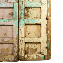 Cargar imagen en el visor de la Galería, Hermosa puerta de madera de mezquite del siglo XIX de Jalisco.
